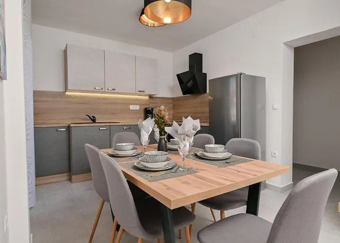 Apartamento Modern Lara Malinska